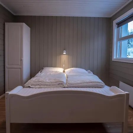 Bakkebyvegen 15b Feriehus *